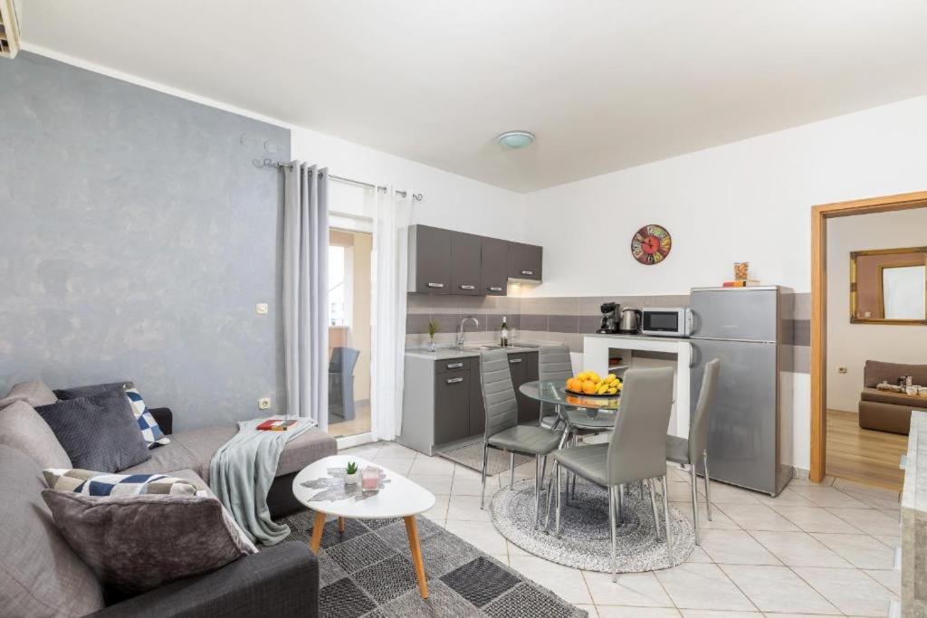 Apartment Mladenka Pula Zewnętrze zdjęcie