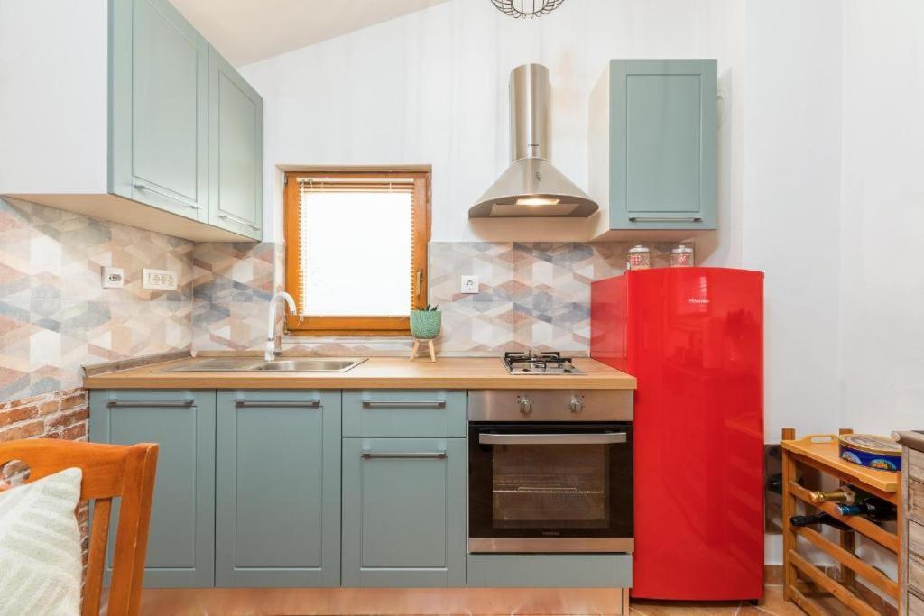 Apartment Mladenka Pula Zewnętrze zdjęcie