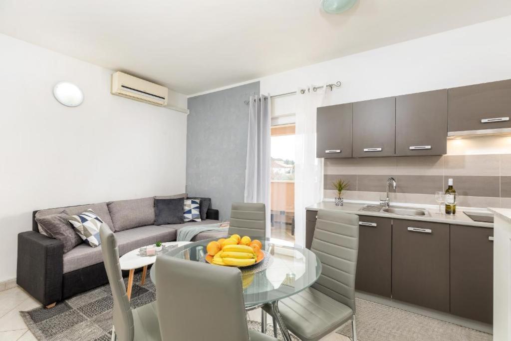 Apartment Mladenka Pula Zewnętrze zdjęcie
