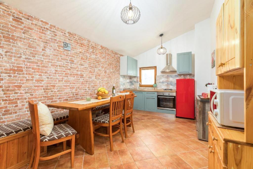 Apartment Mladenka Pula Zewnętrze zdjęcie