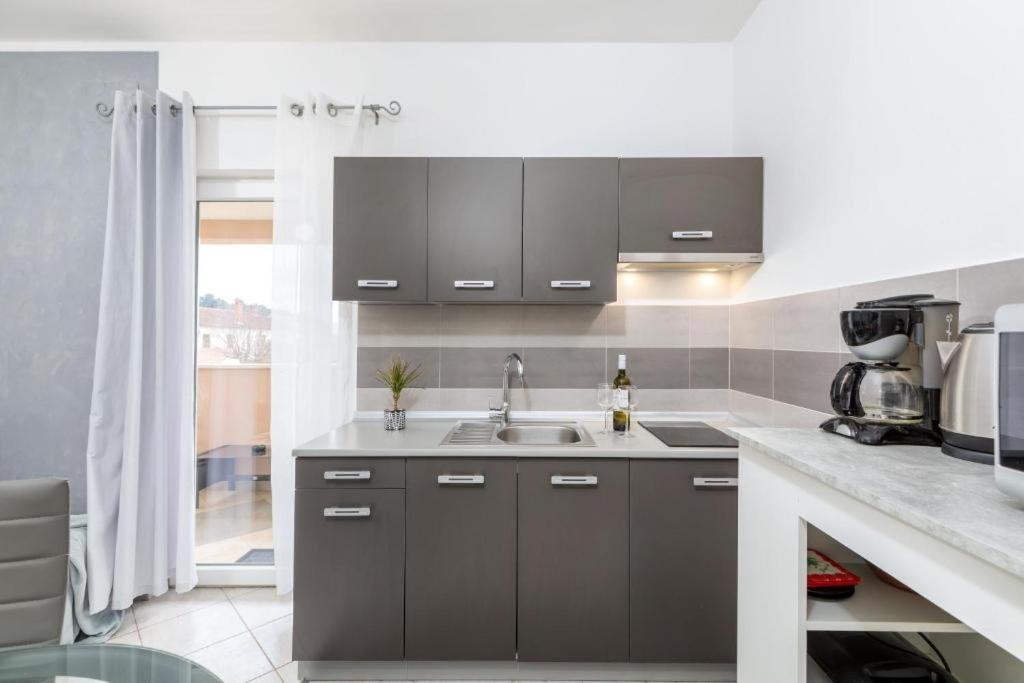 Apartment Mladenka Pula Zewnętrze zdjęcie