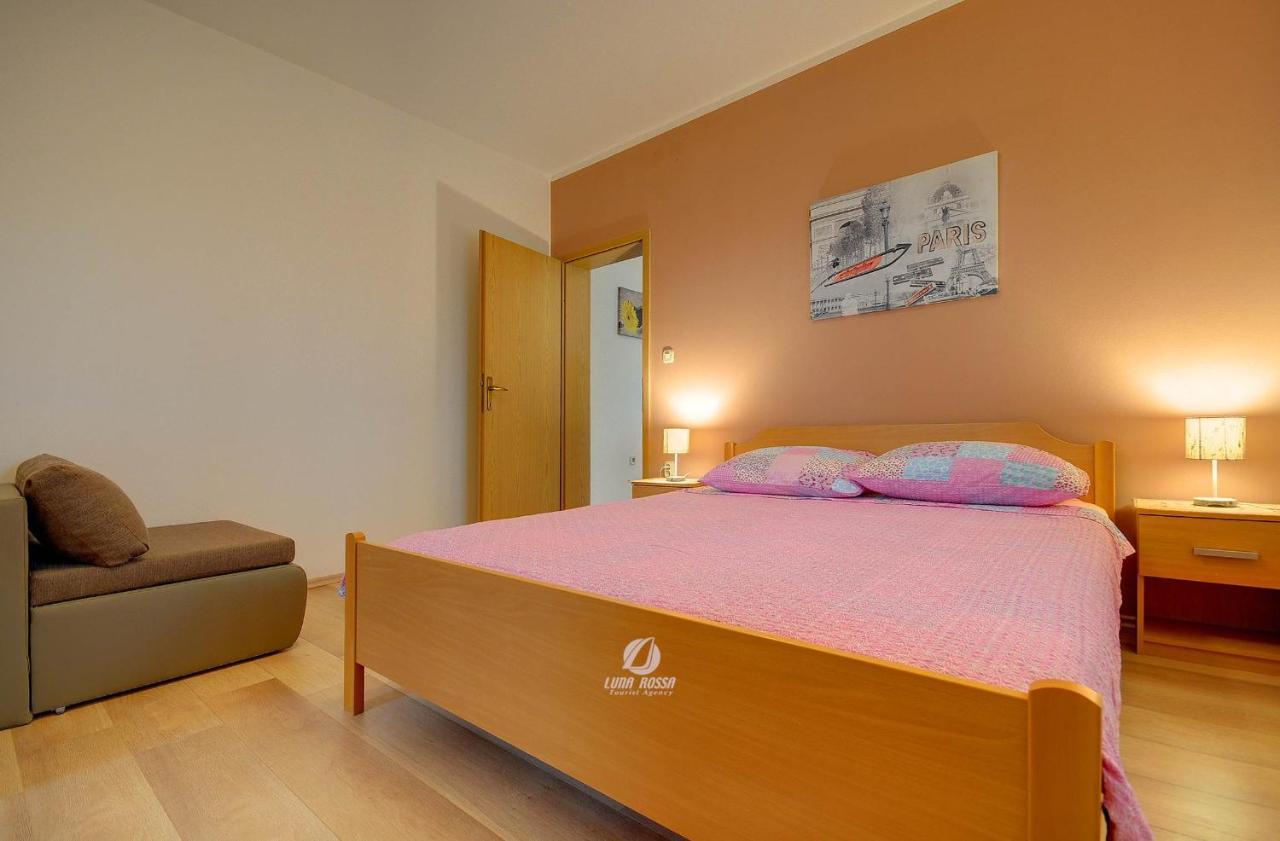 Apartment Mladenka Pula Zewnętrze zdjęcie