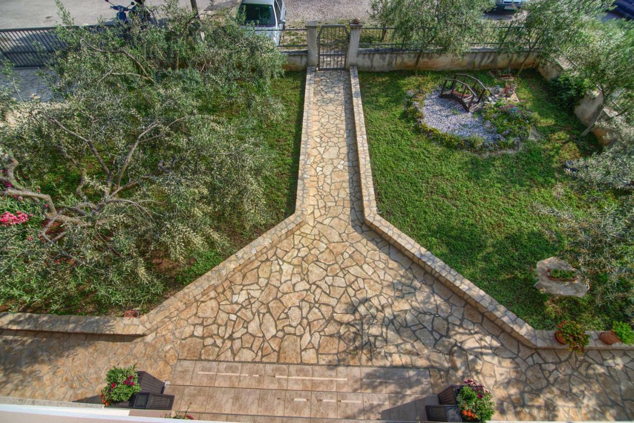 Apartment Mladenka Pula Zewnętrze zdjęcie