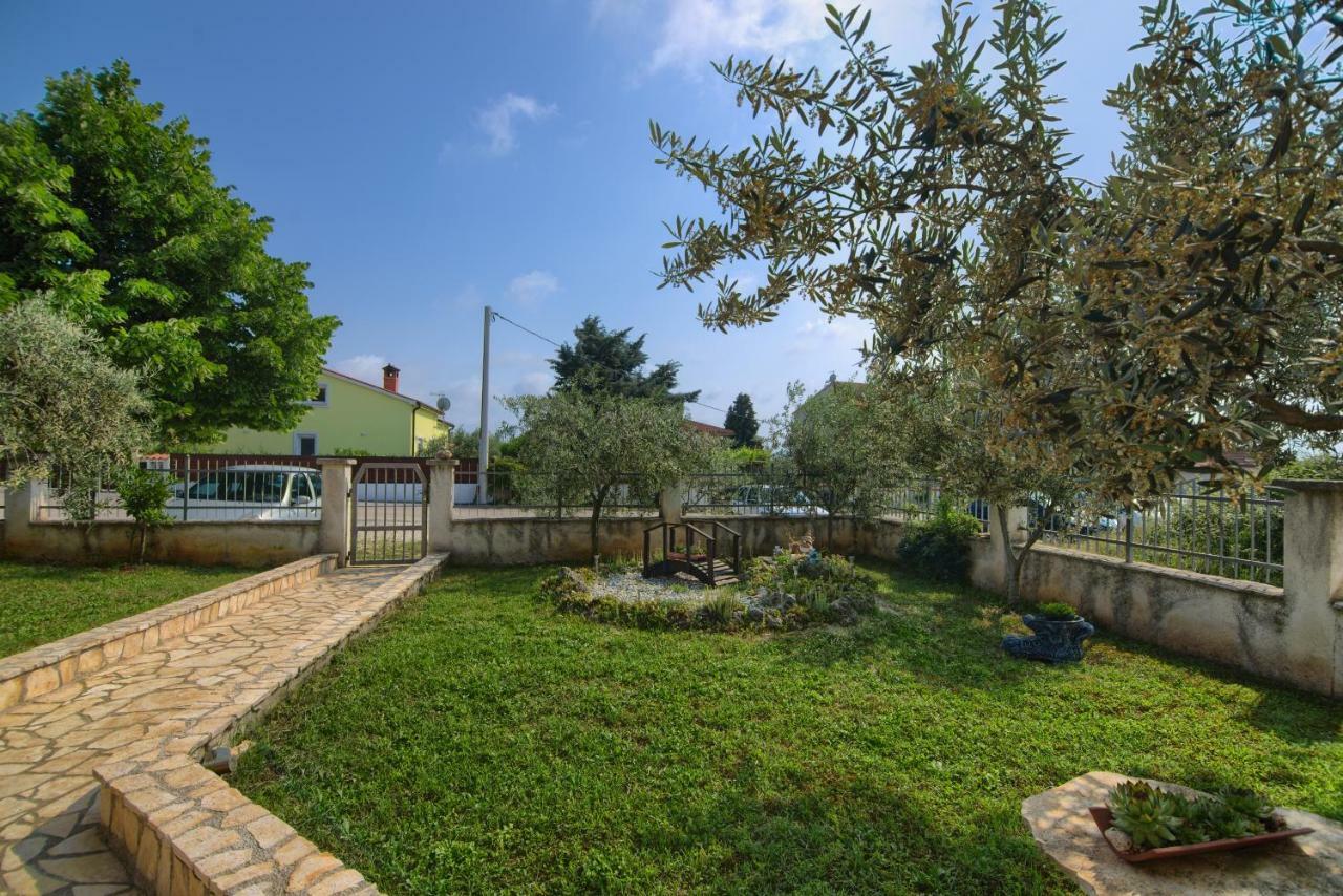 Apartment Mladenka Pula Zewnętrze zdjęcie