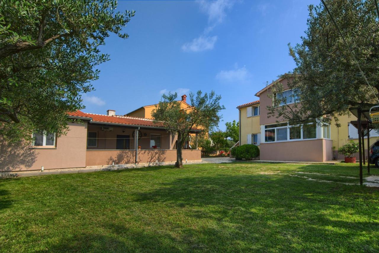 Apartment Mladenka Pula Zewnętrze zdjęcie